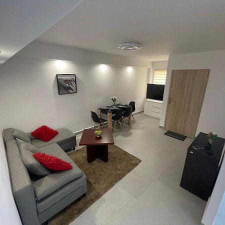 Apartament Medalionow Z Parkingiem Apartman Lublin Kültér fotó