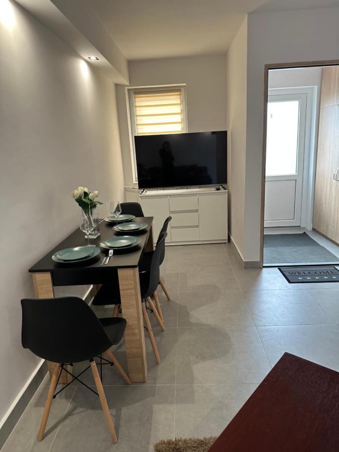 Apartament Medalionow Z Parkingiem Apartman Lublin Kültér fotó