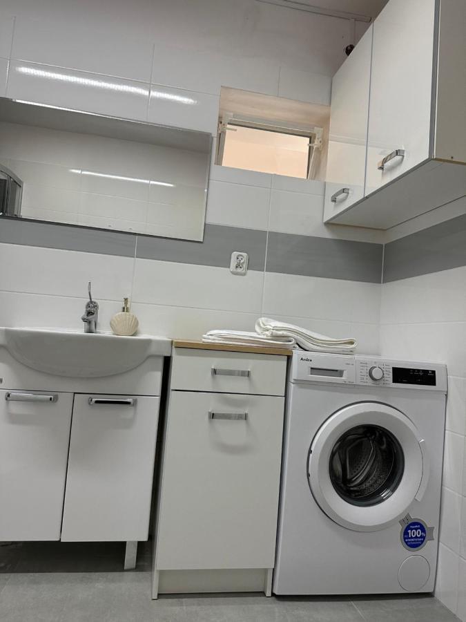 Apartament Medalionow Z Parkingiem Apartman Lublin Kültér fotó